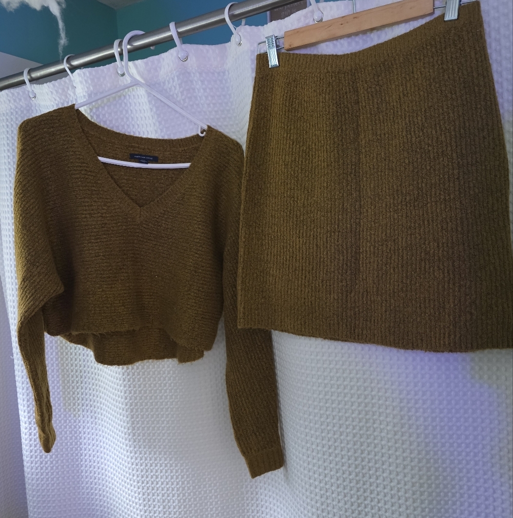 American Eagle Knit Skirt Set